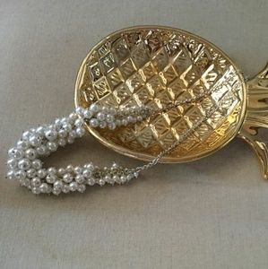 Pearl necklace